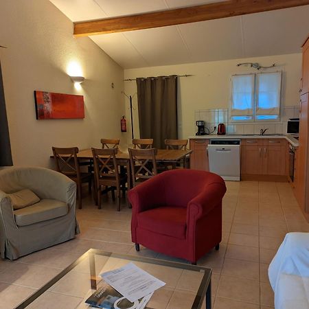 Etang Vallier Resort Brossac Exterior foto