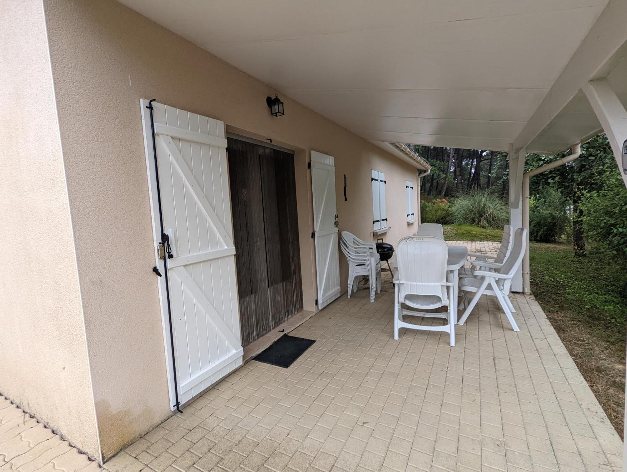 Etang Vallier Resort Brossac Exterior foto